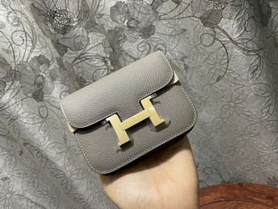 Hermes Handbags 176